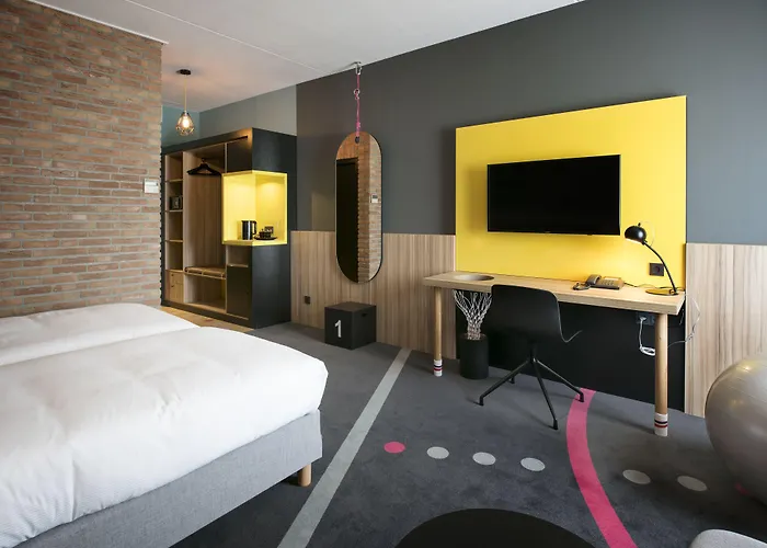 Hup Ξενοδοχείο 4*